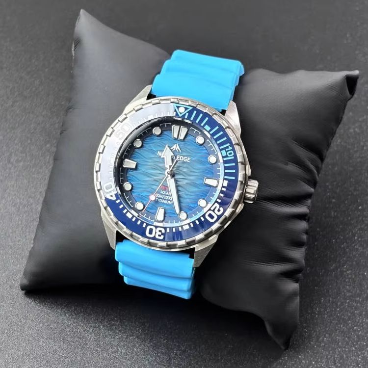 Aviation Titanium Men Diving W - Diver Watch 300M recension och pris